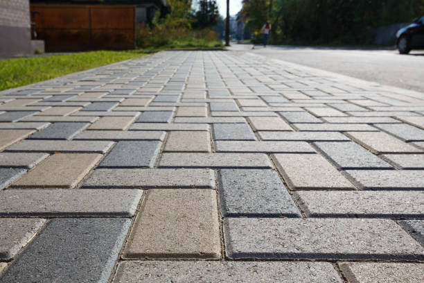 Best Driveway Paving Contractor  in Fairfield, IA